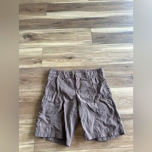 Columbia women’s Bermuda shorts size 6